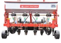 Masina de bilonat latime 1.4m cu buncar de ingrasaminte Konig Traktoren