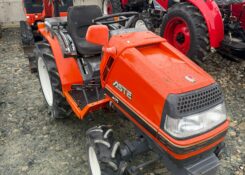 Tractor Kubota A-175F Tractor japonez