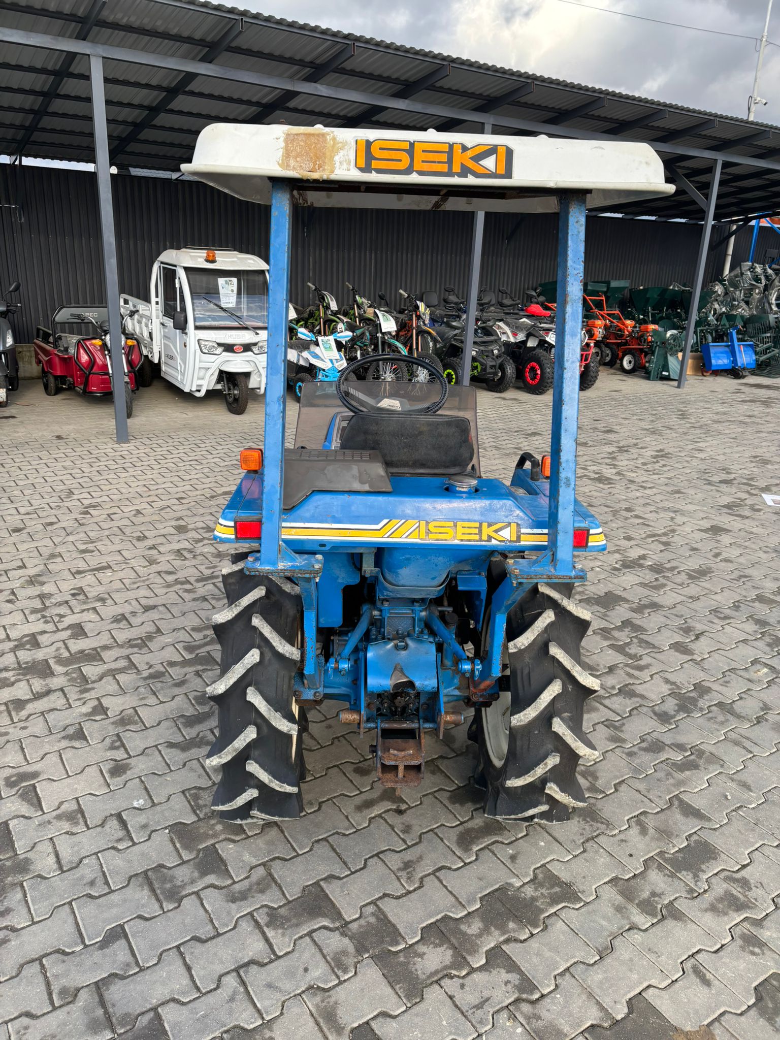 ISEKI LANDHOPE 155 TRACTORAS JAPONEZ CU PARASOLAR - imagine 5