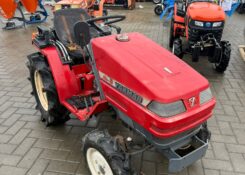 Tractor Yanmar KE-3D Tractor japonez