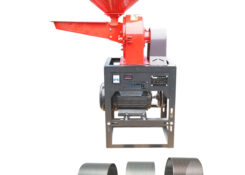 Moara cereale electrica 3kW, 220V, capacitate 300 kg/h, turatie ax 5900 r/min, 4 site incluse THOR