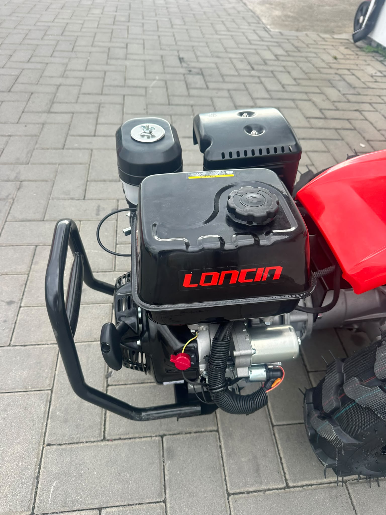 Motocultor Lider cu motor Loncin cu freză, 15 CP Benzina cu inversor - imagine 6