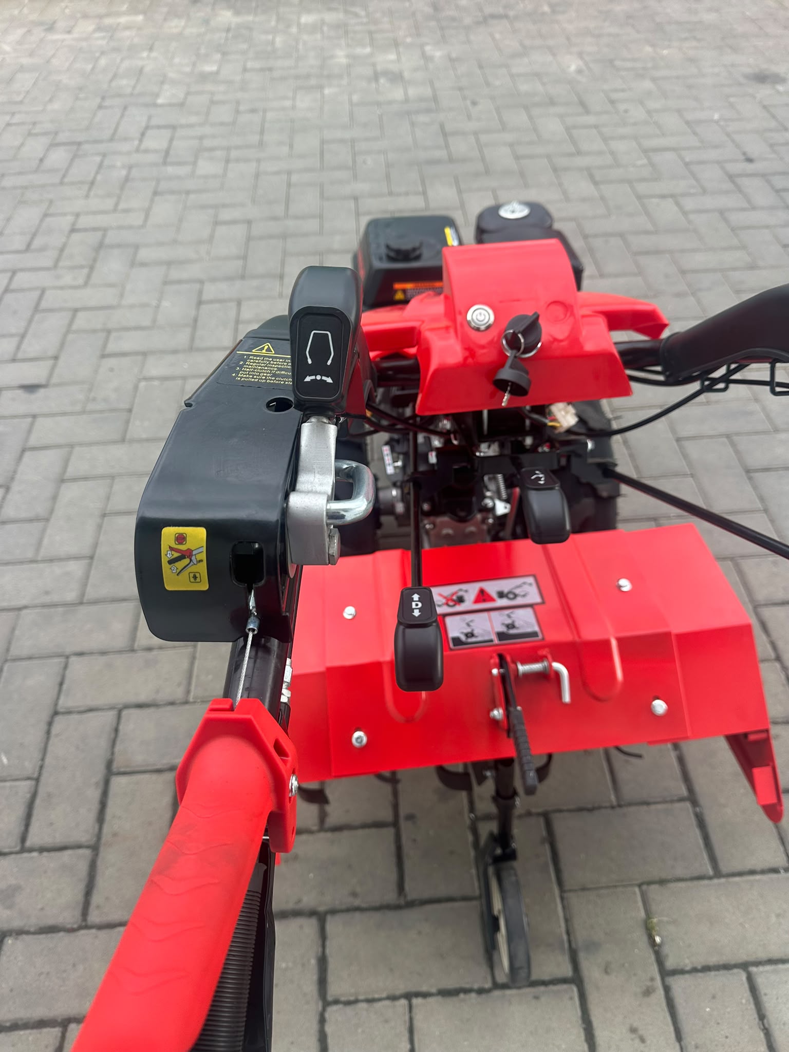 Motocultor Lider cu motor Loncin cu freză, 15 CP Benzina cu inversor - imagine 10