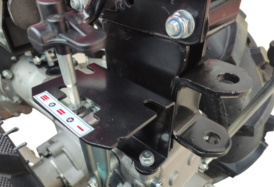 Motocultor Lider cu motor Loncin cu freză, 15 CP Benzina cu inversor - imagine 12